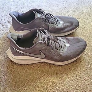 Nike Zoom Vomero 14 Running Shoes Sz 12